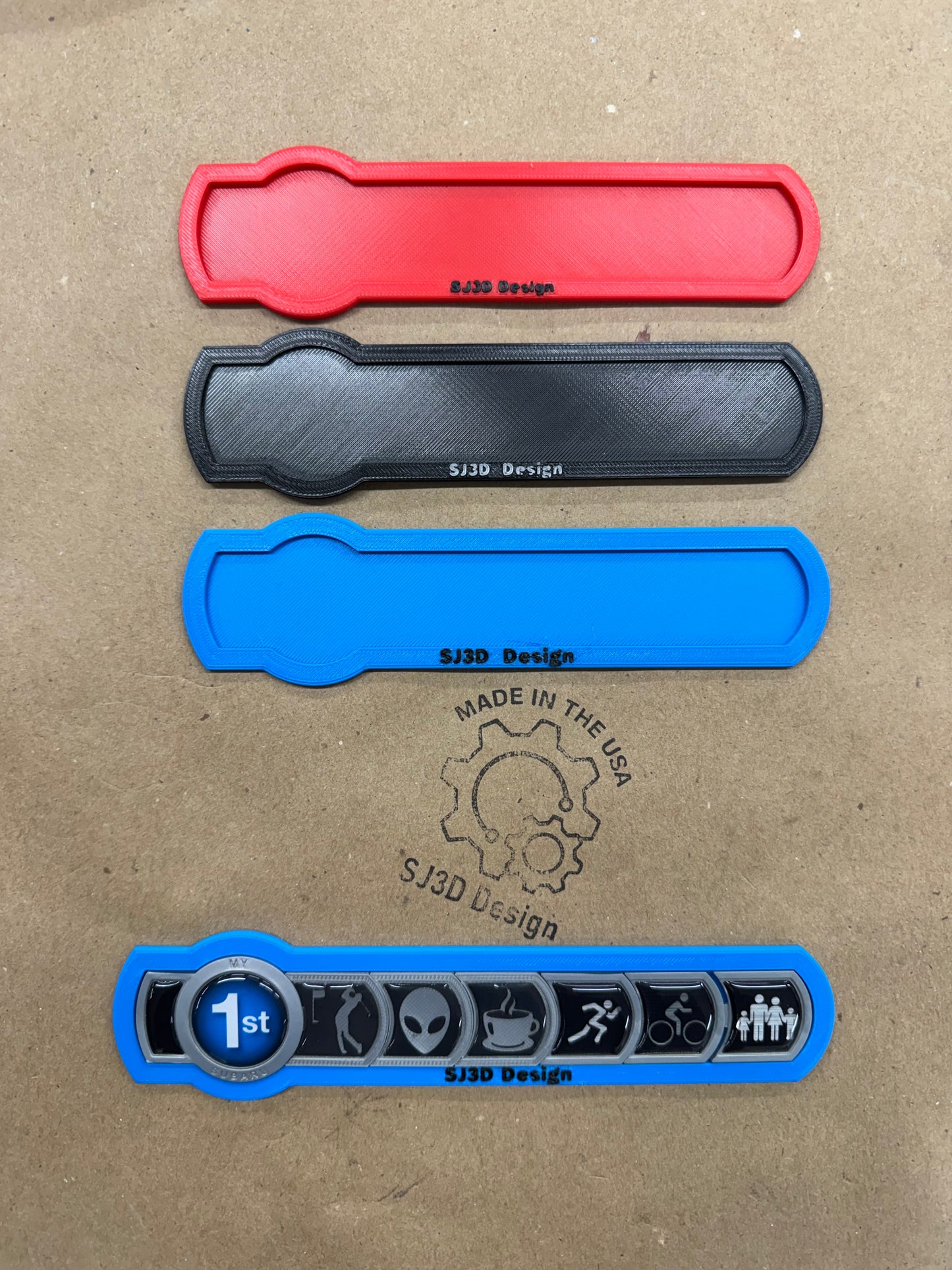 Subaru badge mag caddy