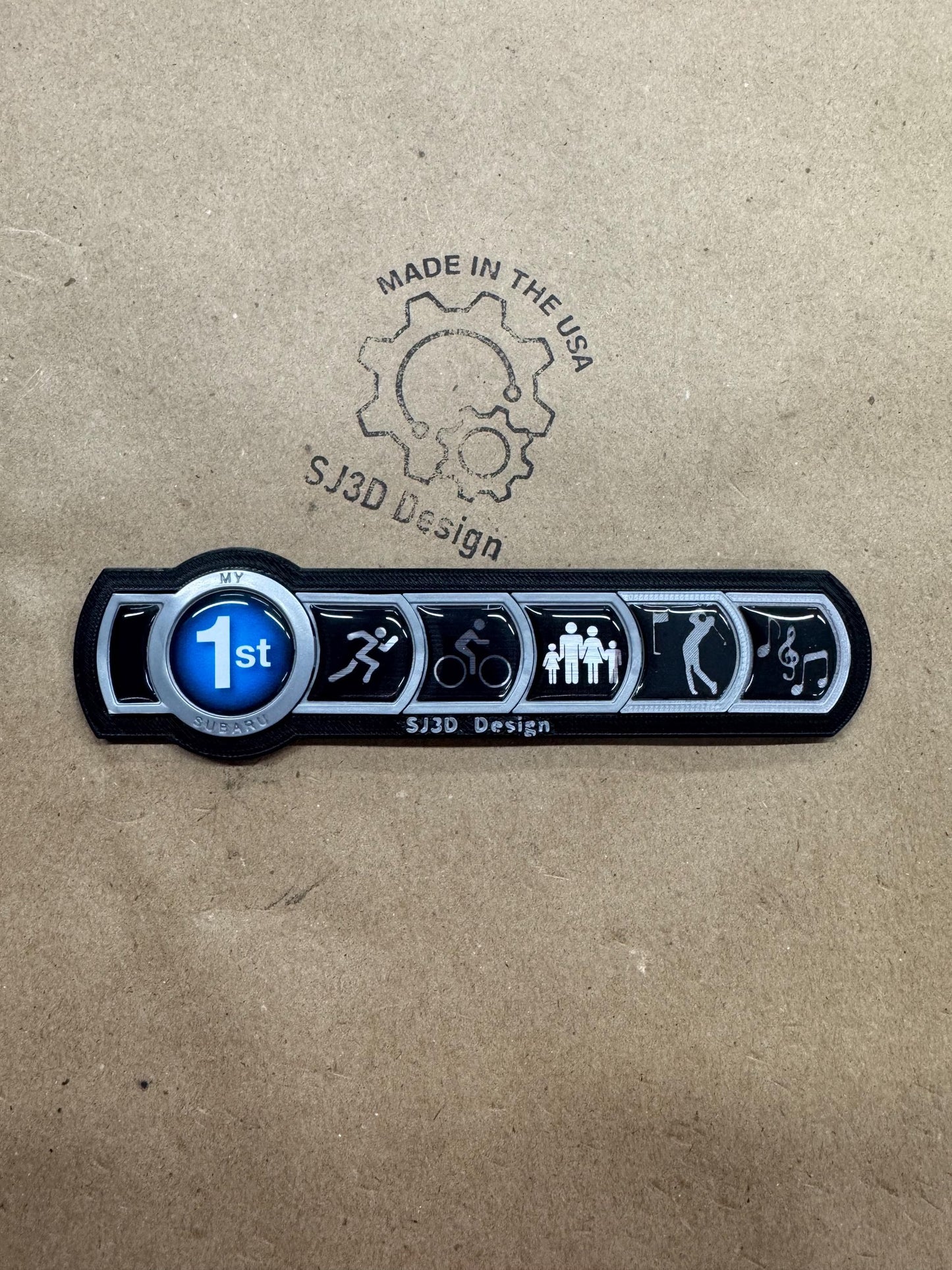 Subaru badge mag caddy